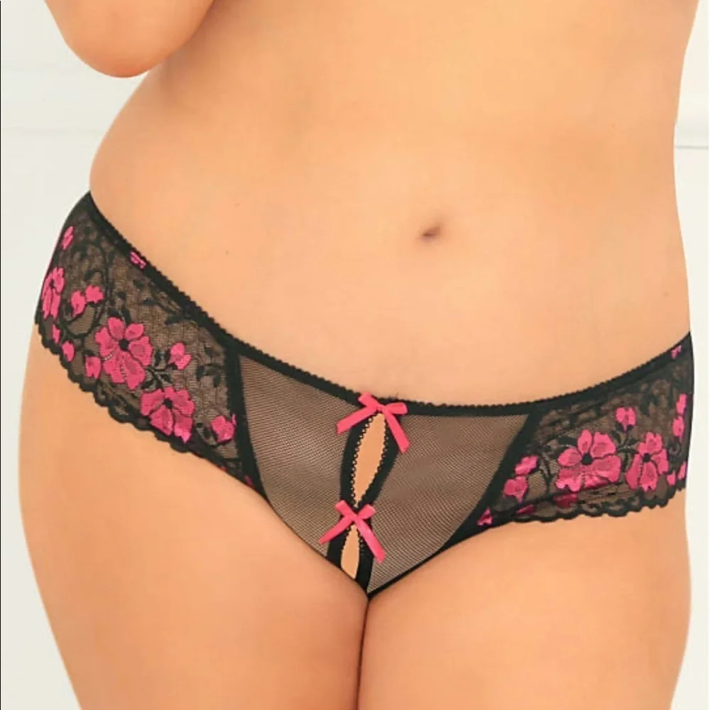 Black crothless lace thong with pink bow detail Size Small